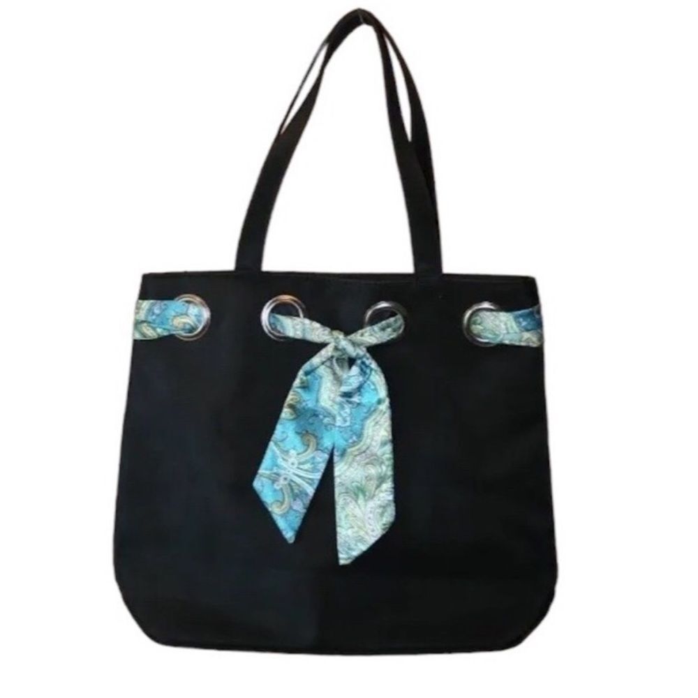 NWOT Ion Shoulder/Tote With Paisley Ribbon